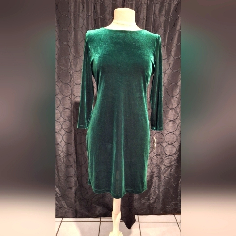 NWT Teeze me long-sleeved Dress